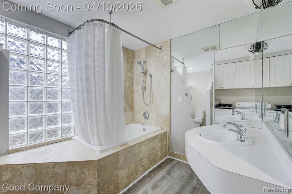 703 Gardenia Avenue, Royal Oak, MI 48067 — Photo 27
