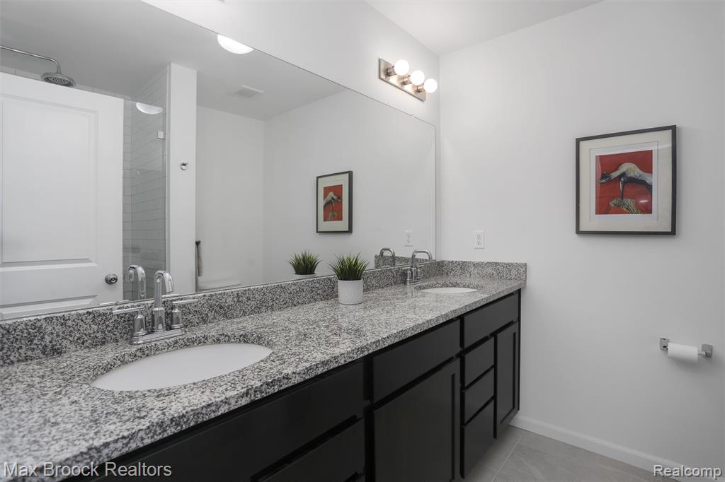 395 Glendale Lane, Ferndale, MI 48220 — Photo 20