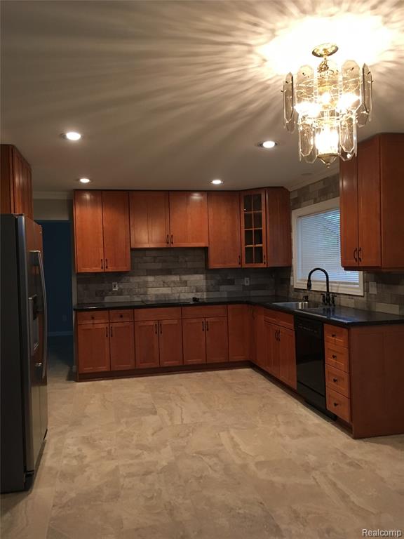 6719 VACHON Drive, Bloomfield Hills, MI — Photo 6