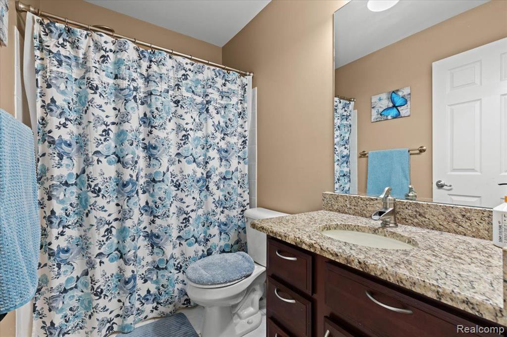49407 N Glacier, Northville, MI 48168 — Photo 22