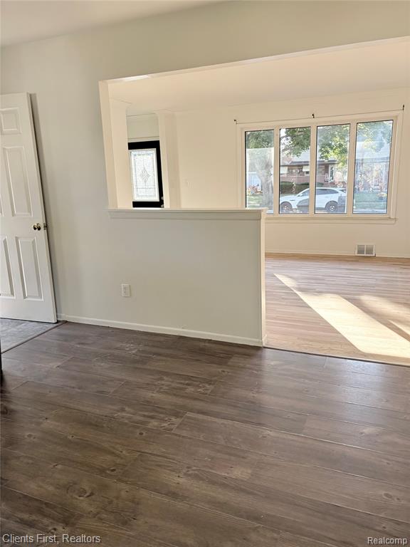 7436 Cochise Street, Westland, MI — Photo 10