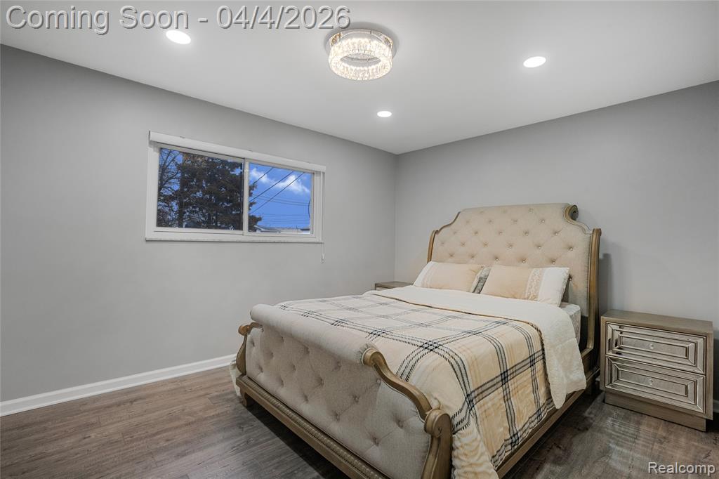 7117 N Evangeline Street, Dearborn Heights, MI 48127 — Photo 20
