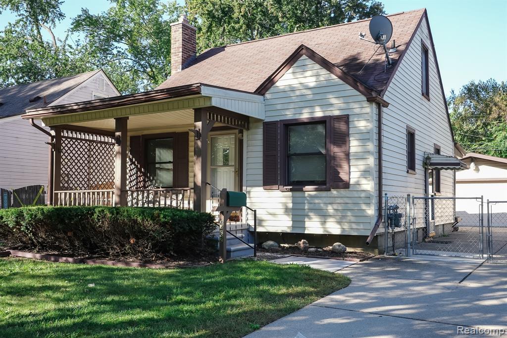 4462 1st Street, Wayne, MI 48184 — front exterior