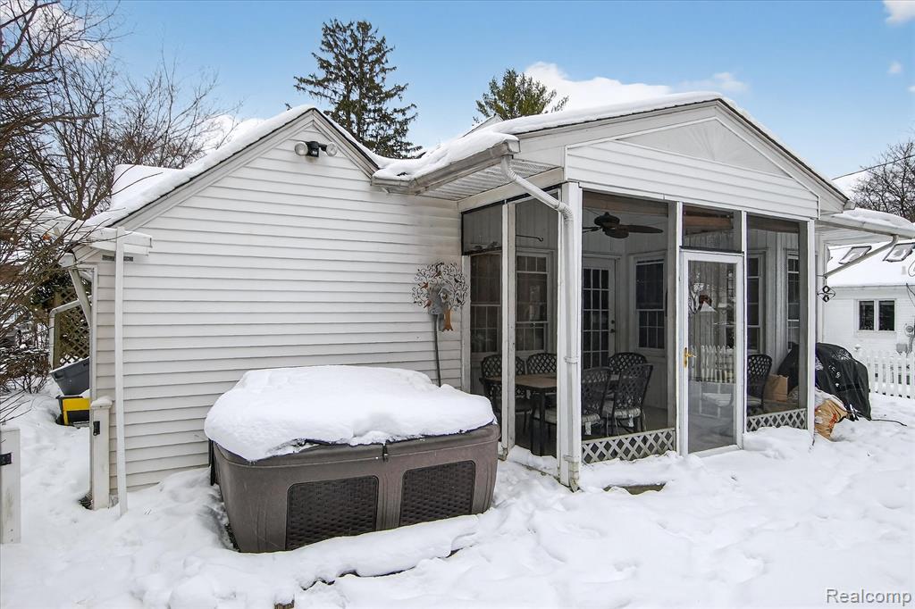 3 Adams Lane, Dearborn, MI 48120 — Photo 51