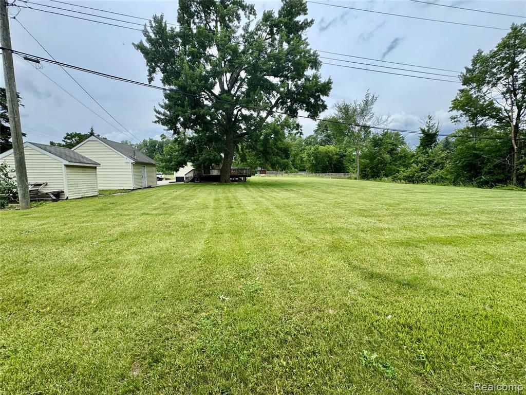 47345 Willis Road, Belleville, MI 48111 — Photo 9