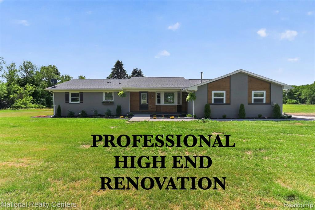 2601 Westwind Drive, Highland, MI