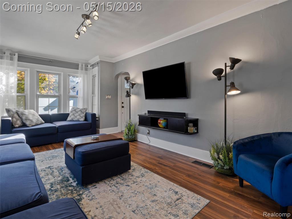 504 S Kenwood Avenue, Royal Oak, MI 48067 — Photo 11