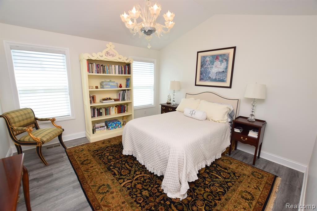 9466 HERITAGE, Goodrich Vlg, MI — Photo 13
