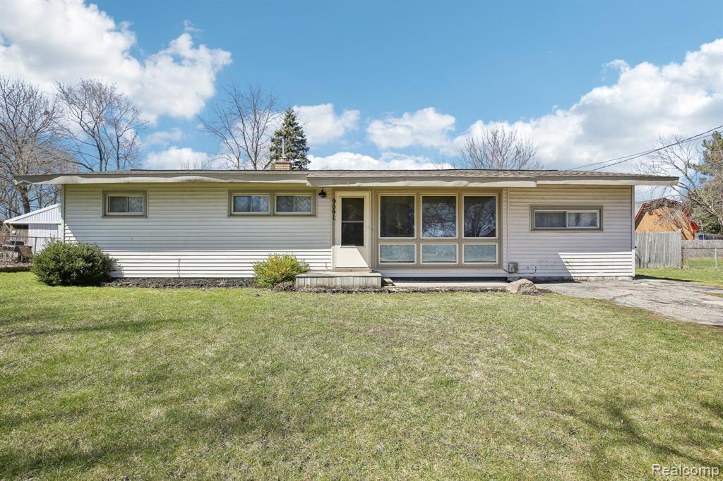 9091 MAPLEWOOD Drive, Clio, MI 48420 — front exterior