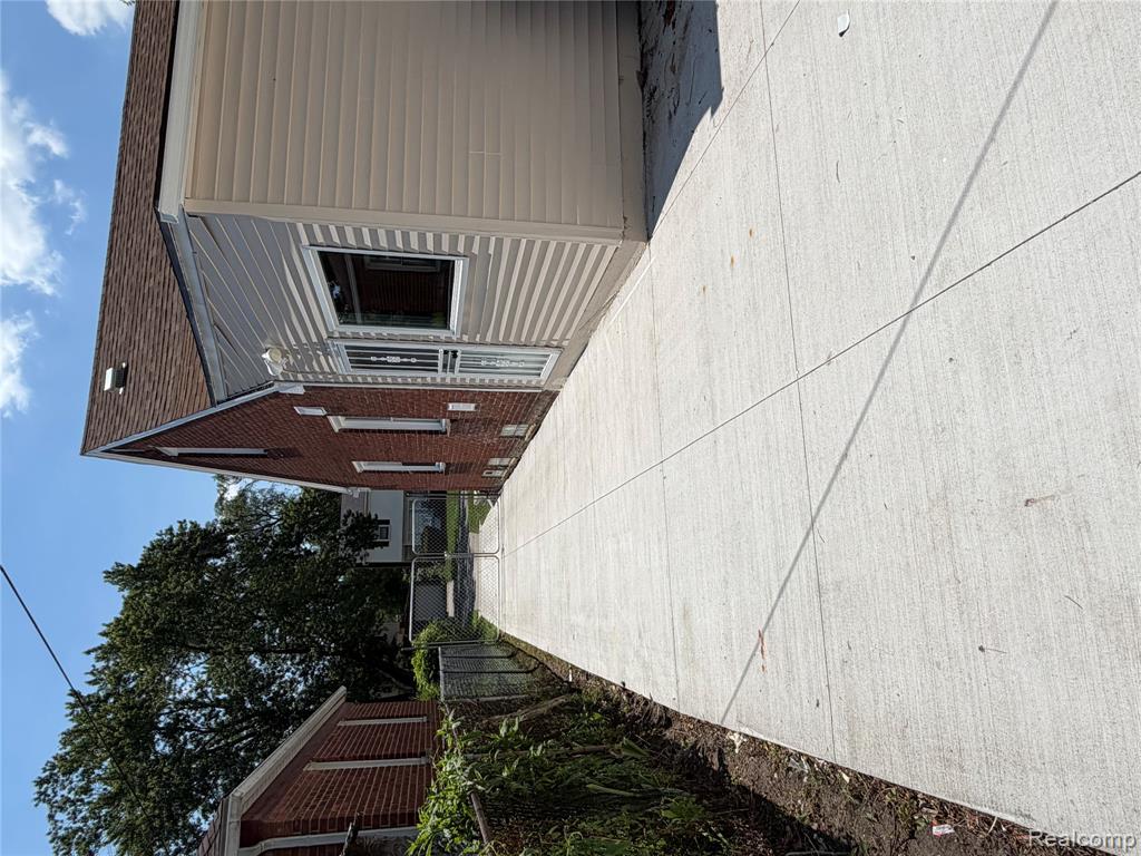 13118 Pembroke Avenue, Detroit, MI 48235 — Photo 3