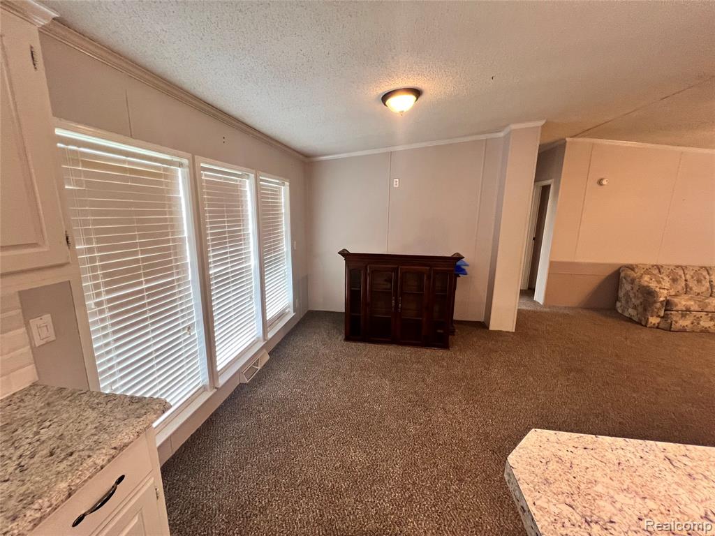 415 Weeping Willow, Flint, MI 48506 — Photo 6