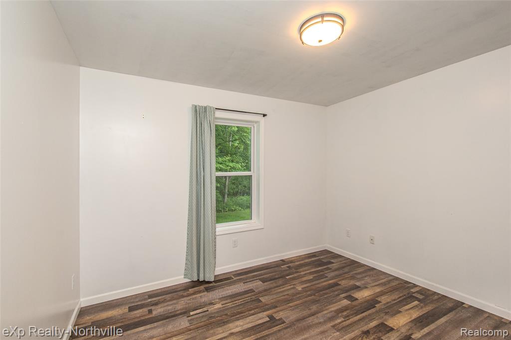 1765 Parker Road, Holly, MI 48442 — Photo 18