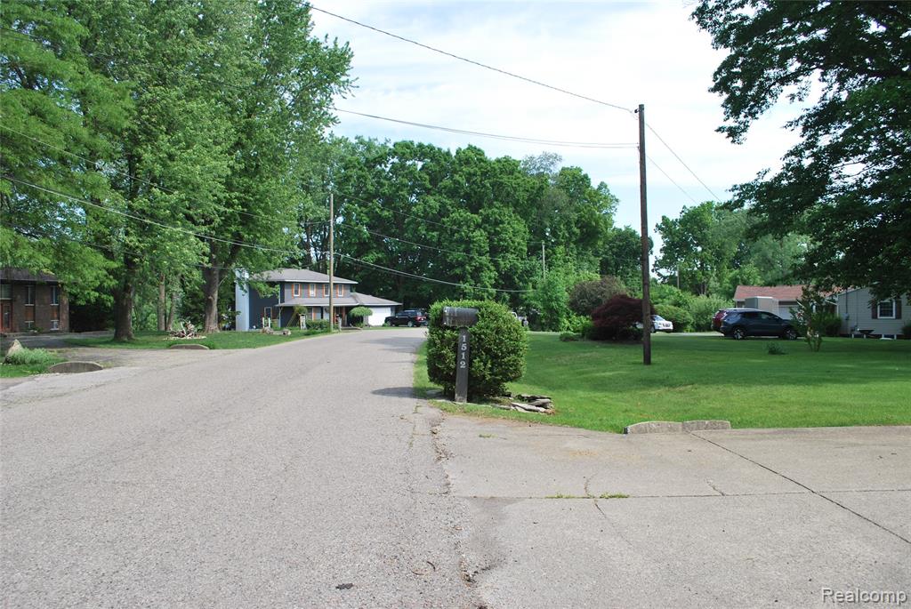1512 Rulane Drive, Lapeer, MI 48446 — Photo 23