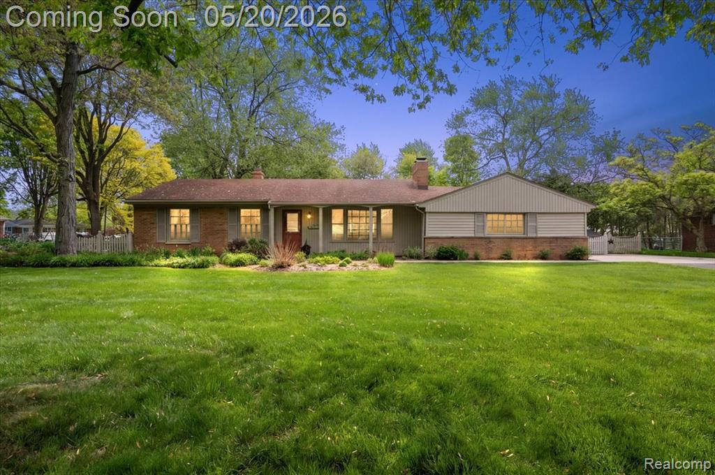 28416 Westerleigh Road, Farmington, MI 48334 — front exterior