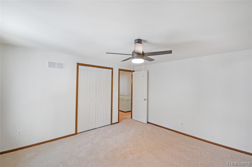 53645 Lambeth Court, Shelby Twp, MI 48316 — Photo 41