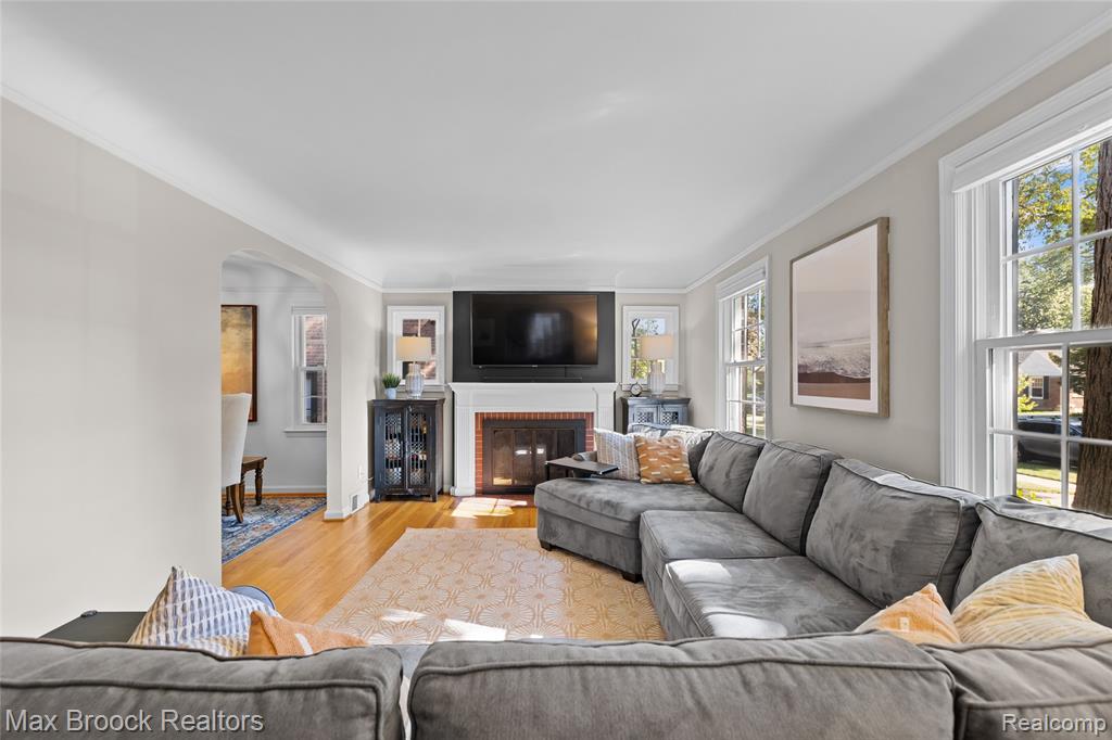 651 N Melborn Street, Dearborn, MI 48128 — Photo 4