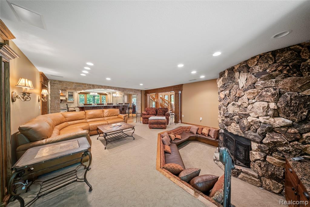 8931 Bridge Road, Grosse Ile, MI 48138 — Photo 7