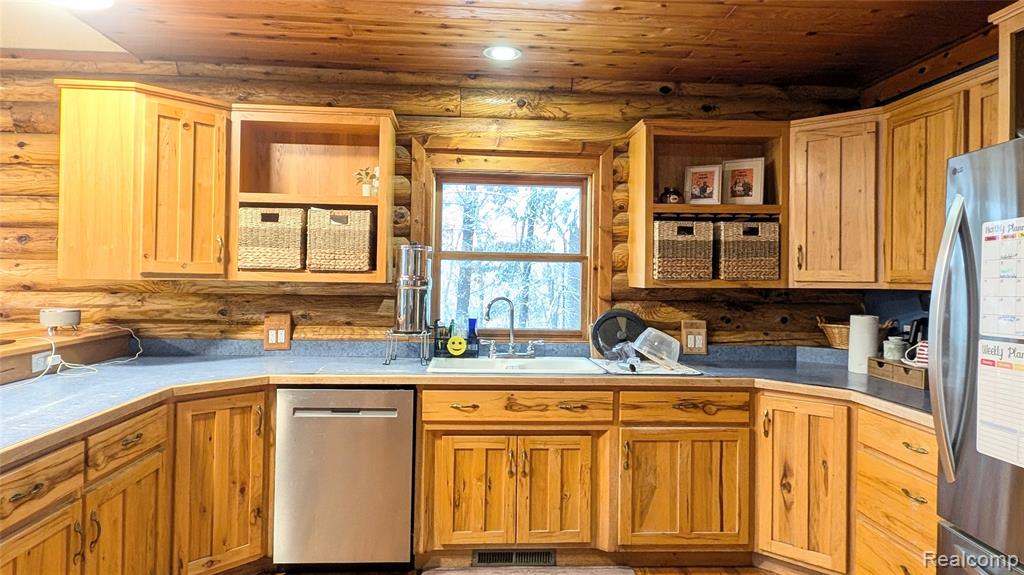 3710 Arivaca Drive, Millington, MI 48746 — Photo 5