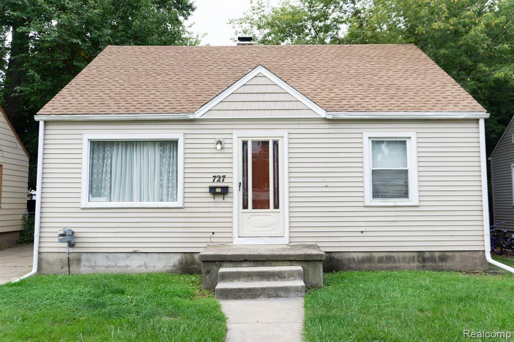 727 Waldman Avenue, Flint, MI 48507 — front exterior
