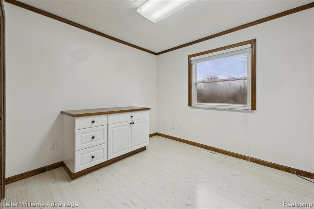 6521 Grand Circle Drive, Brighton, MI 48116 — Photo 18