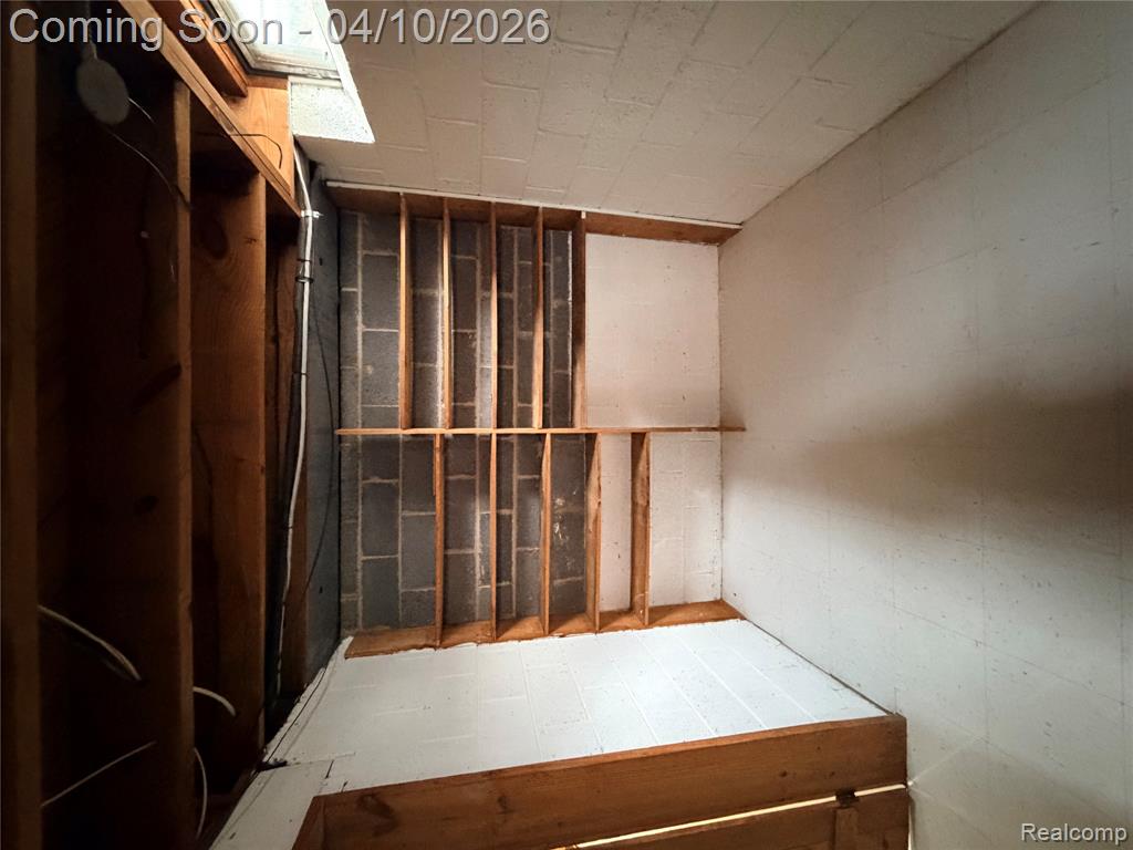65 Hampton Road, Grosse Pointe Shores, MI 48236 — Photo 15