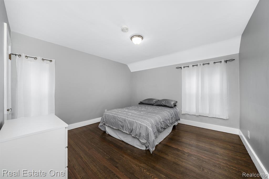 54 MOHAWK Road, Pontiac, MI 48341 — Photo 18