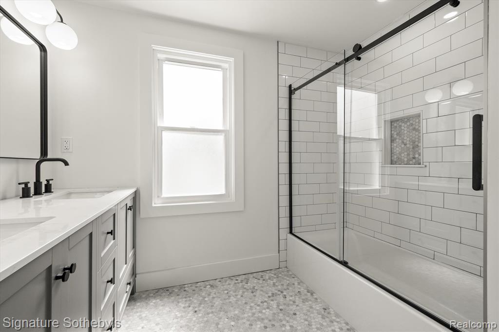 4235 Sheridan Drive, Royal Oak, MI 48073 — Photo 22