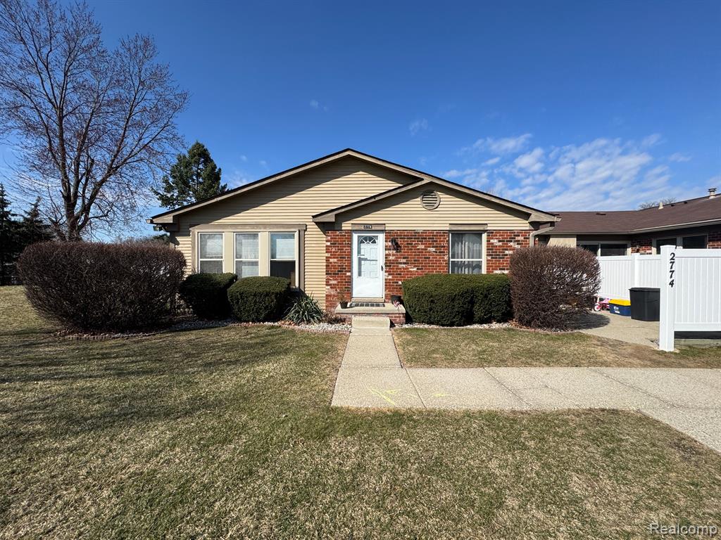 2774 Roundtree Drive, Troy, MI 48083 — Photo 3