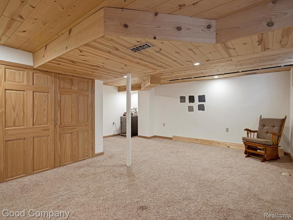 210 SCHRUM Drive, Whitmore Lake, MI 48189 — Photo 20