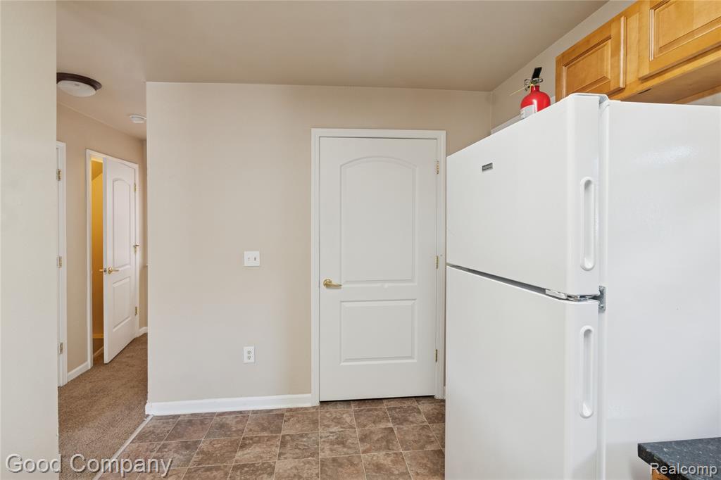5121 Yemans Street, Hamtramck, MI 48212 — Photo 10