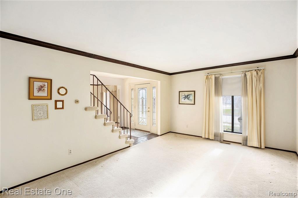 4423 Reilly Court, Troy, MI 48085 — Photo 3
