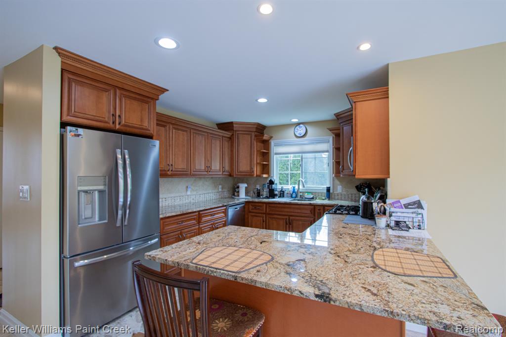 4831 Homestead Drive, Sterling Heights, MI 48314 — Photo 15