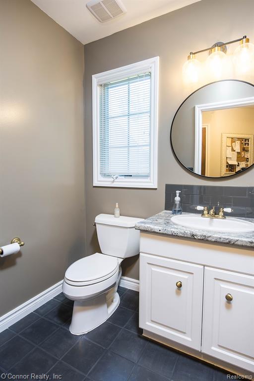3239 Turnberry, Port Huron, MI 48060 — Photo 13