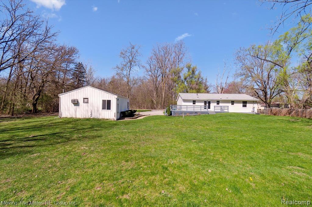 5885 JUSTINE Street, Van Buren, MI 48111 — Photo 36