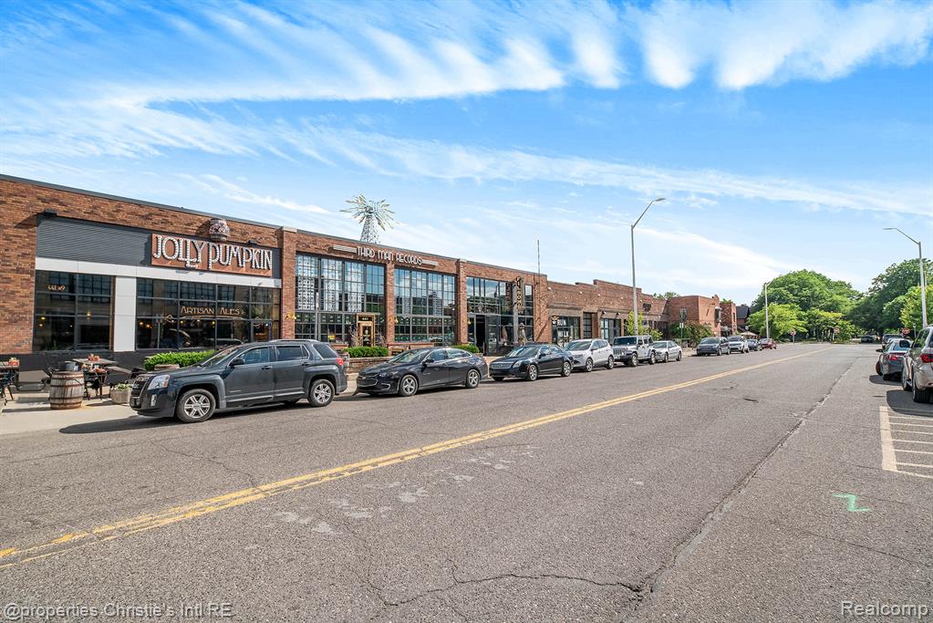 691 W CANFIELD Street, Detroit, MI 48201 — Photo 64