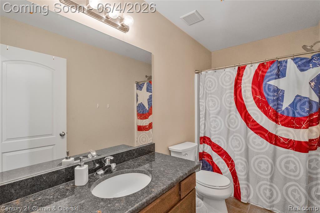 25670 Meadow Court, South Lyon, MI 48178 — Photo 24
