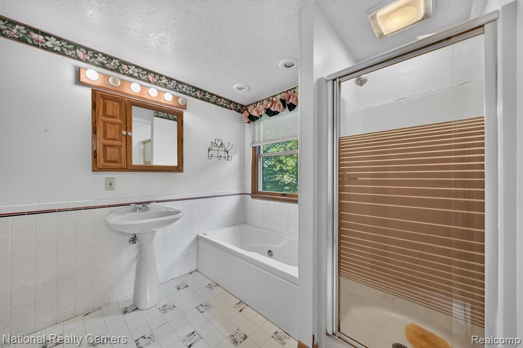 3107 Dean Road, Lambertville, MI 48144 — Photo 34