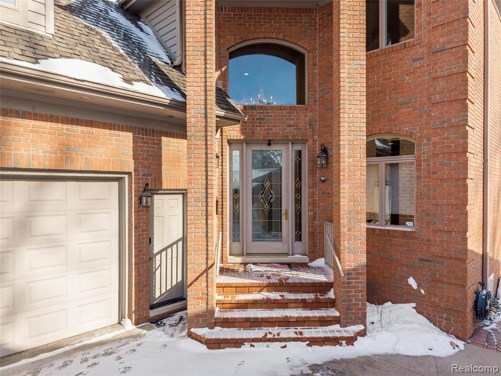 34330 Jefferson Avenue, Harrison Township, MI — Photo 3