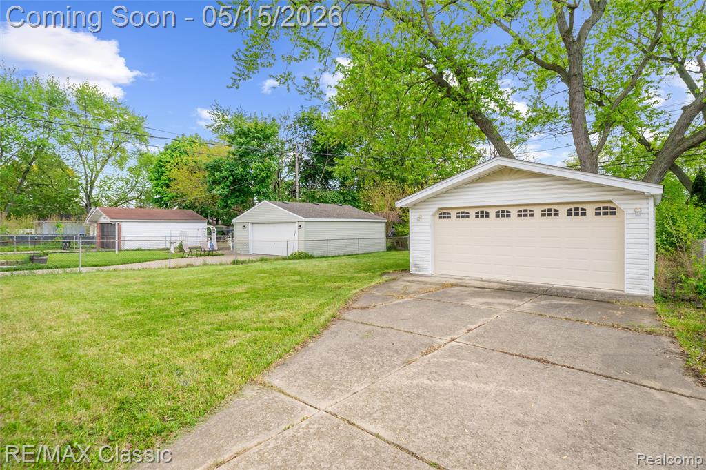 28731 Kathryn Street, Garden City, MI — Photo 37