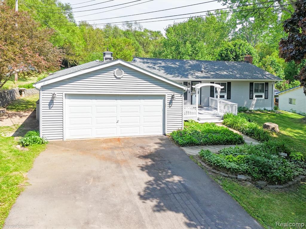 3395 Sandy Shore Drive, Metamora, MI 48455 — Photo 68