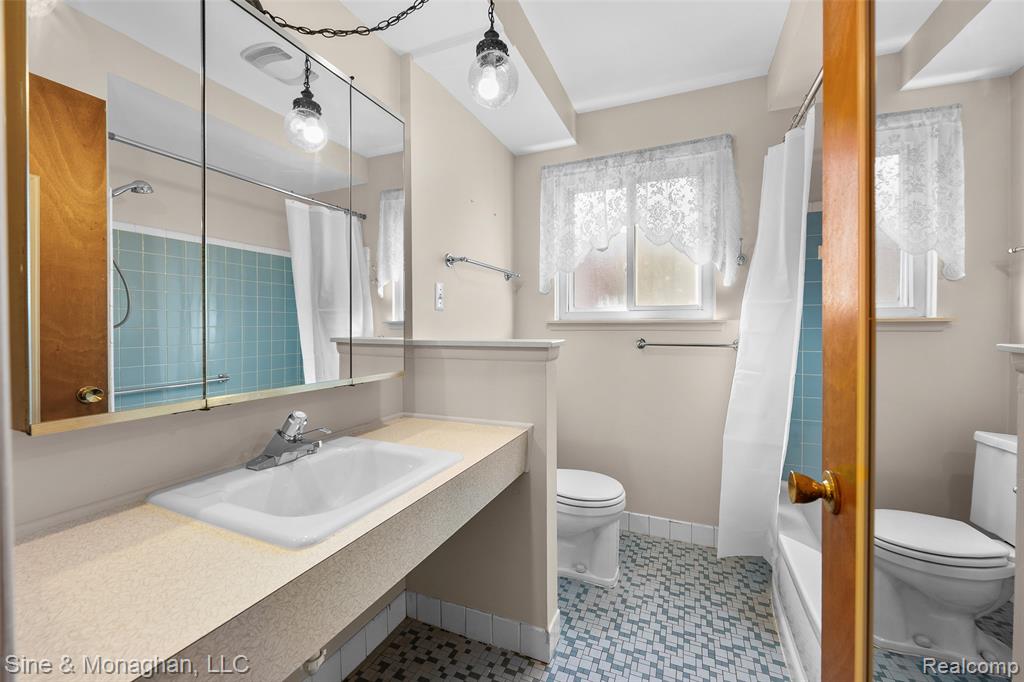 4079 Sudbury Drive, Warren, MI 48092 — Photo 12