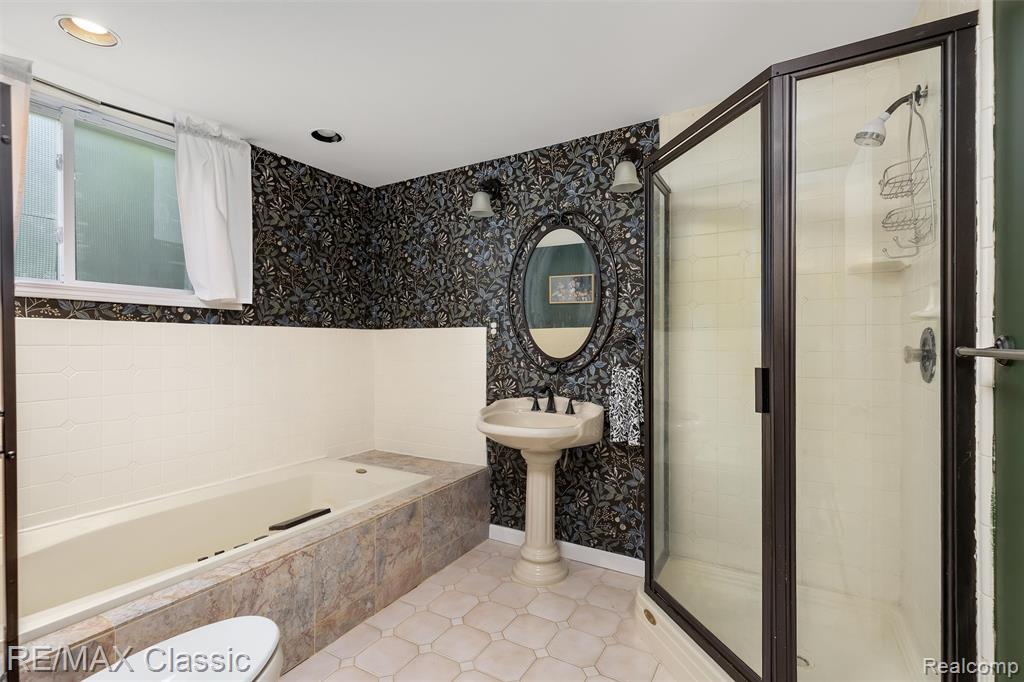 5025 S Pine Knob Trail, Clarkston, MI — Photo 22