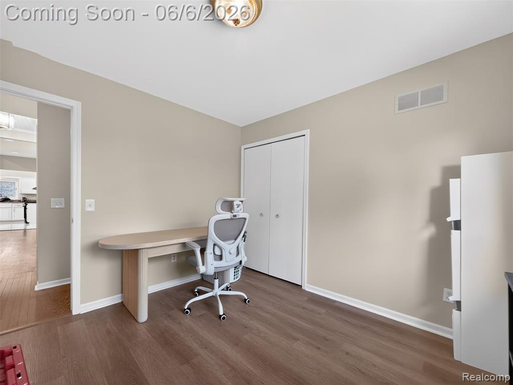 41599 Red Oak Drive, Sterling Heights, MI 48314 — Photo 34