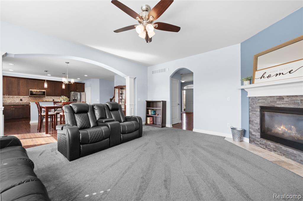 801 Watersmeet Drive, Oxford, MI 48371 — Photo 22