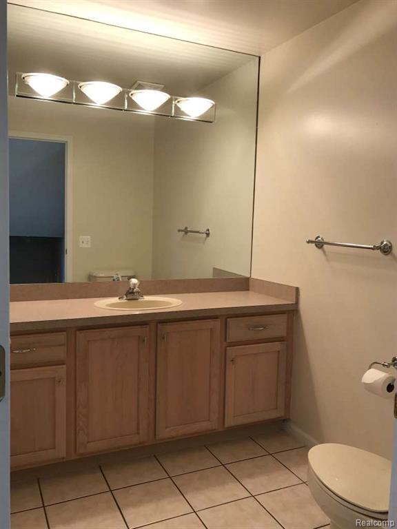 7782 Watford Drive, West Bloomfield, MI — Photo 19