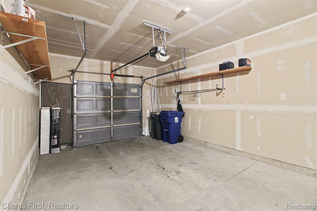 47547 Ormskirk Drive, Canton, MI 48188 — Photo 24