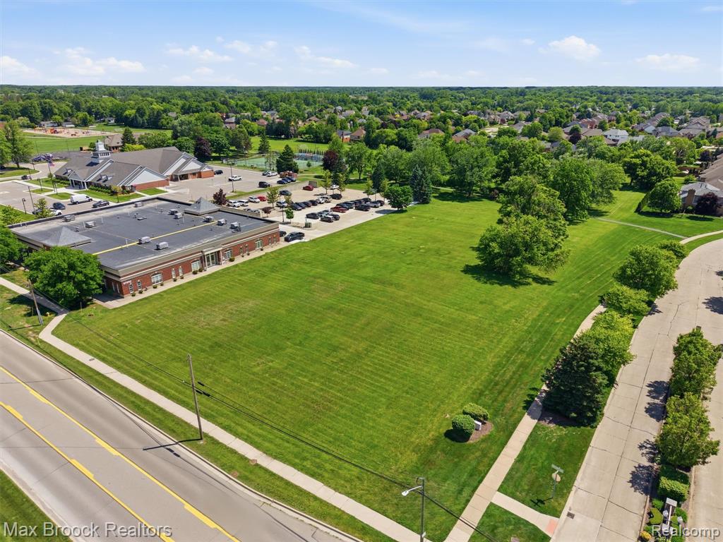 57750 Van Dyke Road, Washington, MI — Photo 8
