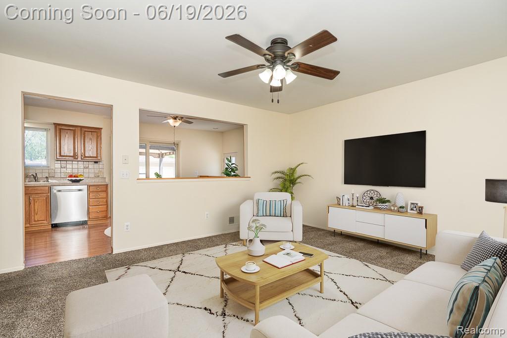 41824 Clayton Street, Clinton Twp, MI 48038 — Photo 3