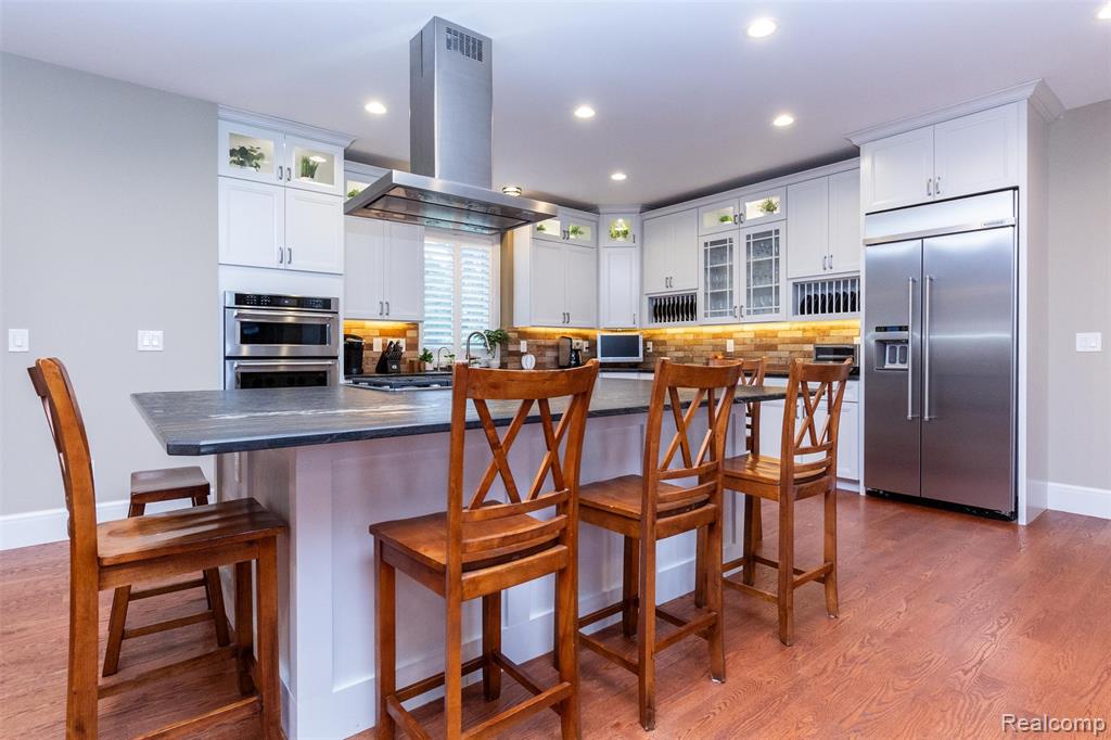 302 Tanview Drive, Oxford, MI, 48371