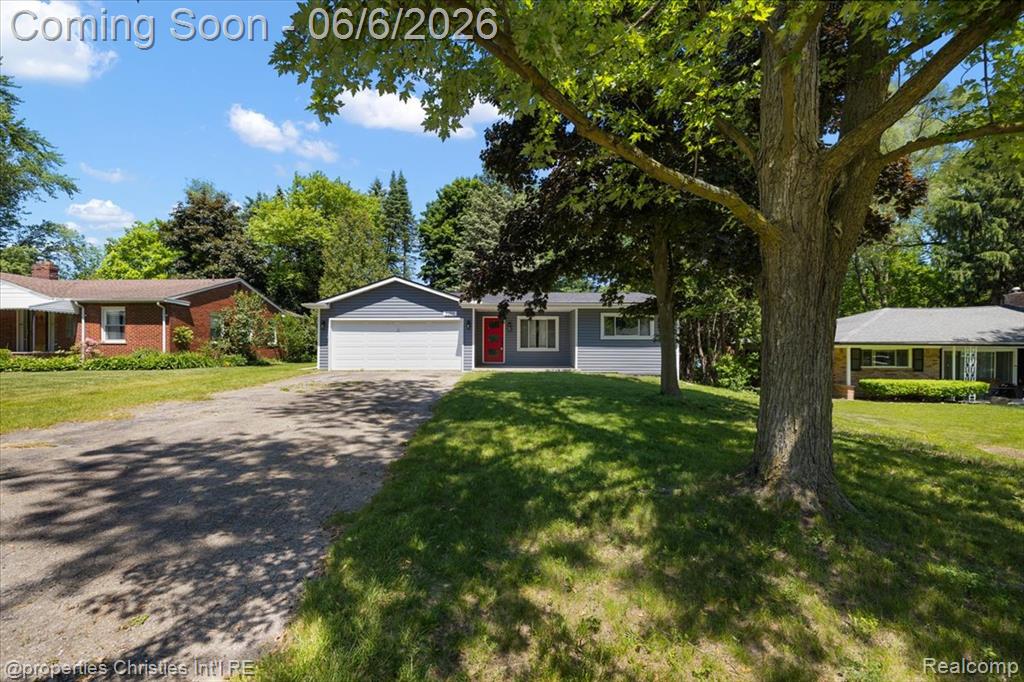 2255 Bedford Road, Bloomfield Hills, MI 48302 — Photo 3